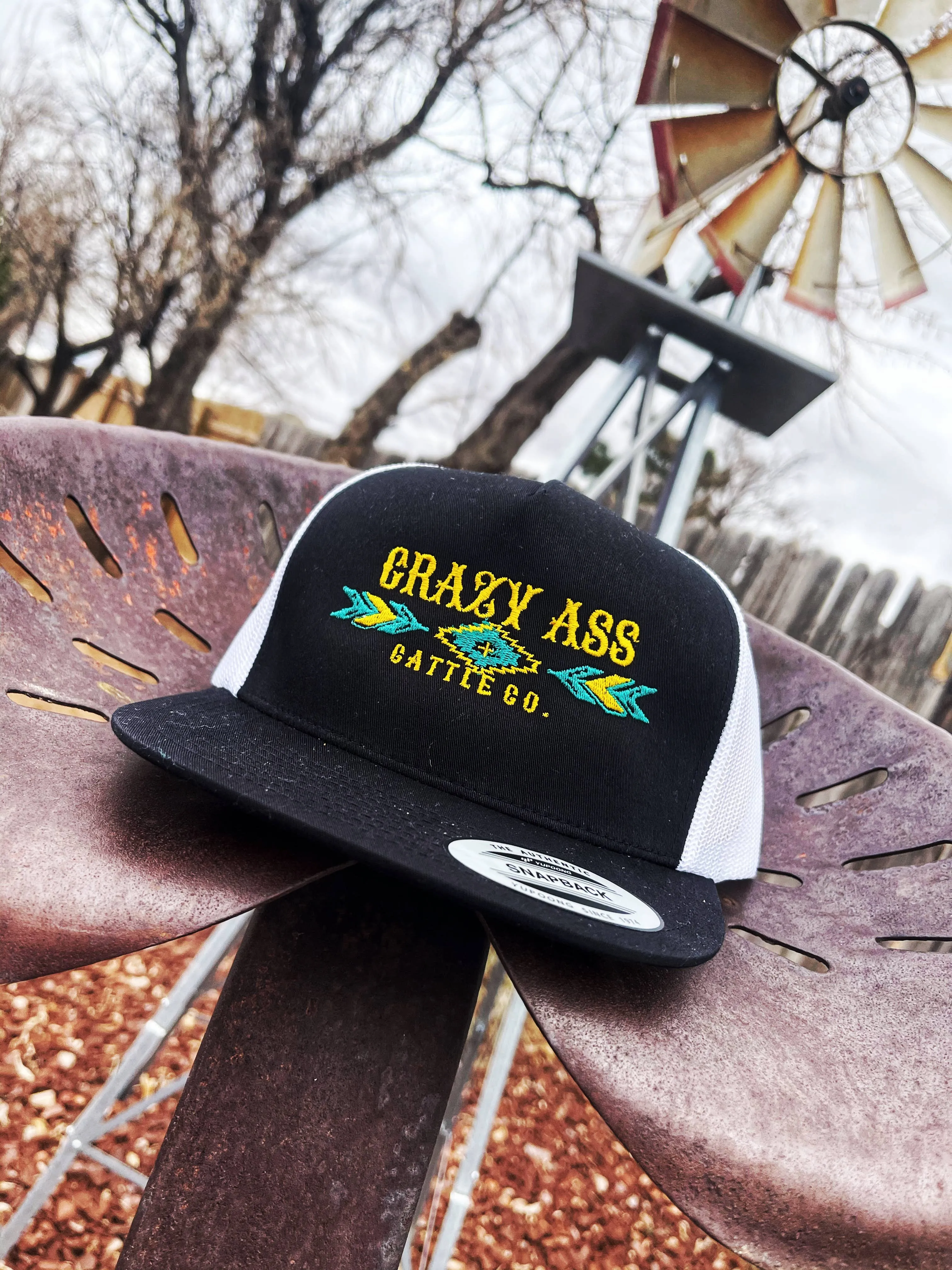 CRAZY ASS CATTLE AZTEC (BLACK)