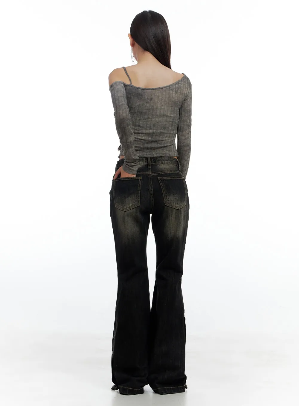 Edgy Asymmetrical Graphic Crop Long Sleeve CS425