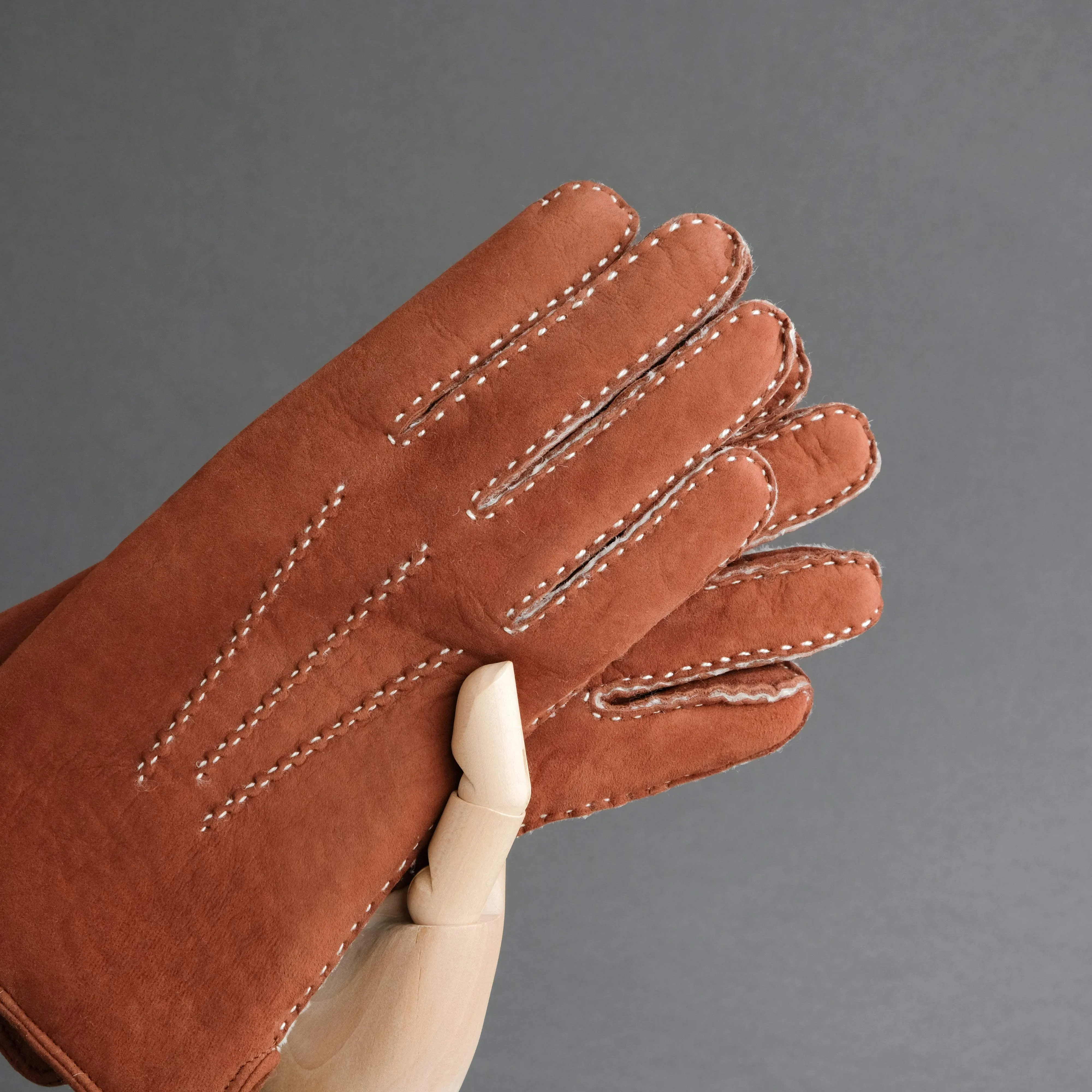 Gentlemen's Hand Sewn Gloves From Rust Curly Lambskin