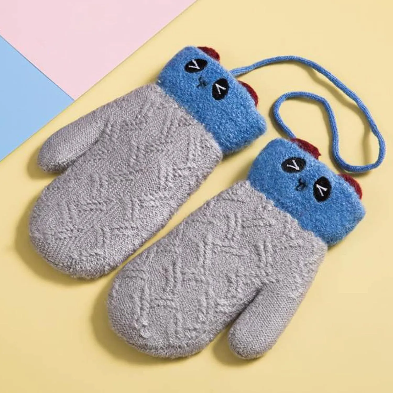 Toddler Mittens on String Baby Snow Gloves Kid Magic Gloves Ski Thermal Gloves